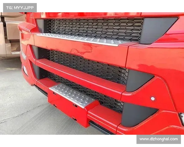 东风天龙旗舰王者版560马力8x4载货车实拍解析 _ 卡车之友网 东风天龙旗舰王者版560马力8x4载货车实拍解析 _ 卡车之友网
